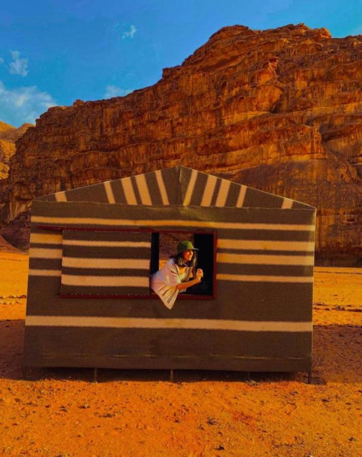 Hidden Wadi Rum Camp Exterior photo