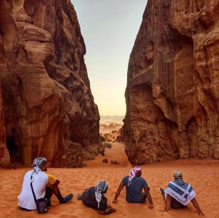 Hidden Wadi Rum Camp Exterior photo